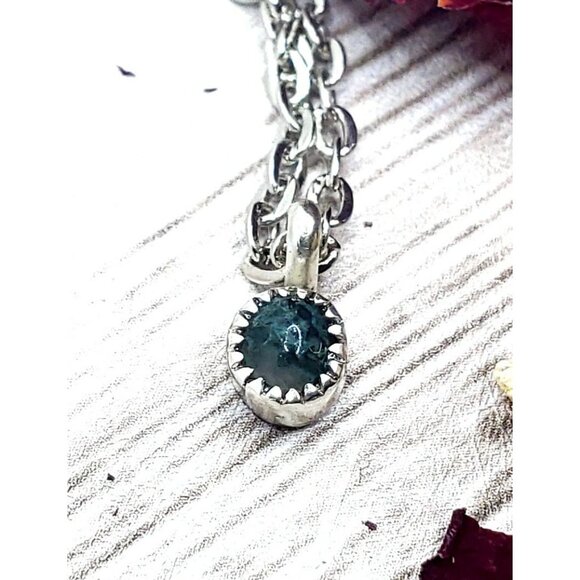 Moss agate sterling silver Necklace mini minimal tiny petite jewelry - Picture 4 of 11